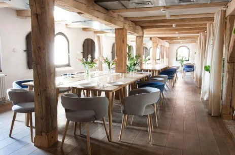 Sala konferencyjna Antresola w Restauracja monka Toruń