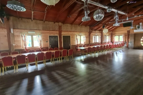 Sala konferencyjna Sala weselno – biesiadna ZACISZE (z tarasem zewnętrznym) w Ranczo Boguszewiec Sierpc