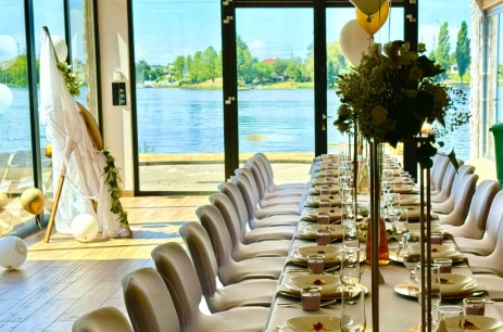 Sala konferencyjna Sala JEZIORO w Ośrodek Szkoleniowo-Wypoczynkowy Delfin Konin