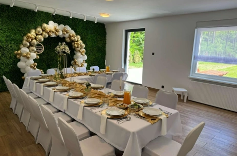 Sala konferencyjna Sala Kominkowa w Ośrodek Szkoleniowo-Wypoczynkowy Delfin Konin