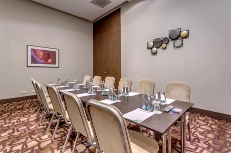 Sala konferencyjna Taurus w Holiday Inn Resort Warszawa-Józefów Warszawa