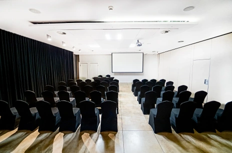 Sala konferencyjna Sala B w Artis Loft Hotel Radziejowice Parcel