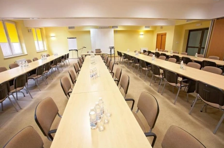 Sala konferencyjna Mofeta + Gejzer w Geovita Muszyna Złockie Muszyna