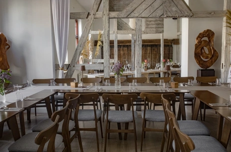 Sala konferencyjna Przestrzeń restauracji w La Planete Club & Restaurant Poznań