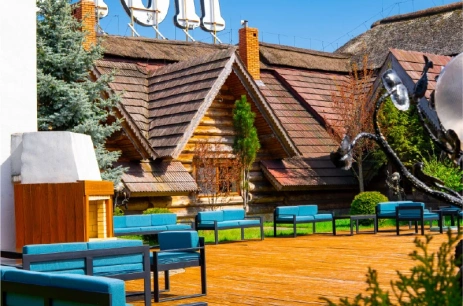 Sala konferencyjna Patio Zewnętrzne w Hotel Górski Wolbórz