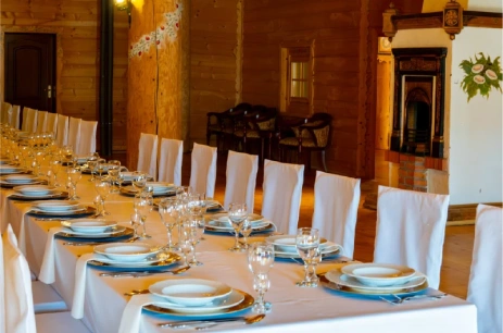 Sala konferencyjna Chatka w Hotel Górski Wolbórz