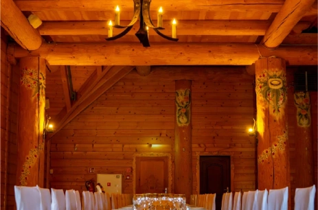 Sala konferencyjna Chatka w Hotel Górski Wolbórz