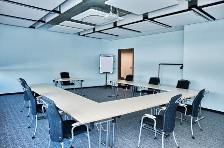 Sala konferencyjna S7 w DAGMA Szkolenia IT Katowice