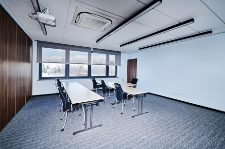 Sala konferencyjna S9 w DAGMA Szkolenia IT Katowice
