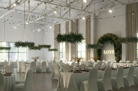 Sala konferencyjna Sala Optymizmu - wrzesień 2026r. w Arche Nałęczów dawne Sanatorium Milicyjne Nałęczów