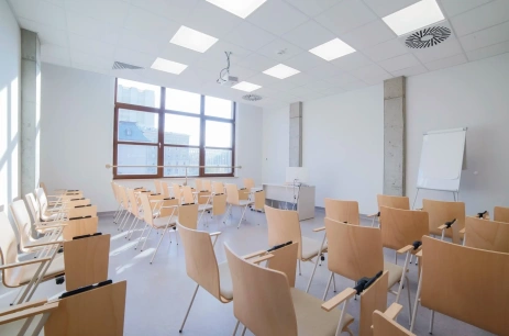 Sala konferencyjna Sale szkoleniowe/warsztatowe w Akademia Humanistyczno-Ekonomiczna w Łodzi Łódź