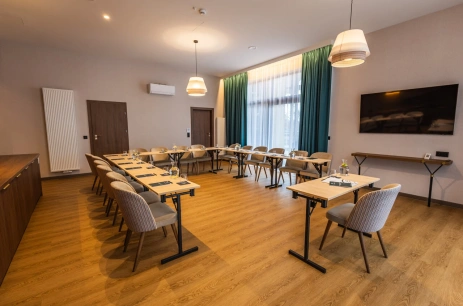 Sala konferencyjna Boardroom - Apartament Prezydencki w Forest Park Resort & SPA Świeradów-Zdrój