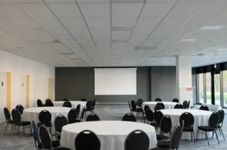 Sala konferencyjna Sala Konferencyjna w PINEA Resort Pobierowo