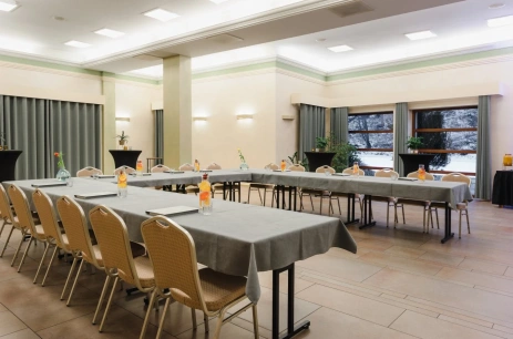 Sala konferencyjna Sala konferencyjna kremowa w Hotel Kotarz Spa & Wellness *** Bielsko-Biała