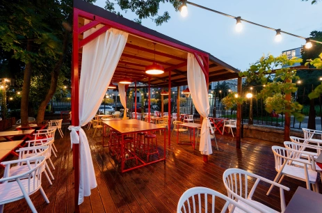 Sala konferencyjna Taras w Restauracja Ale Sztuka Warszawa