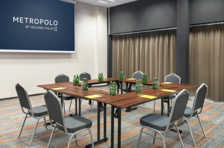 Sala konferencyjna Shenzen B w Metropolo by Golden Tulip Kraków