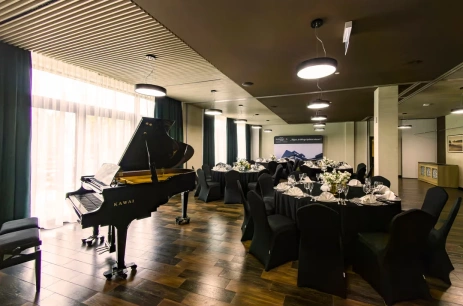 Sala konferencyjna Sala Sosnowa A w Hotel Avangarda *** Różan