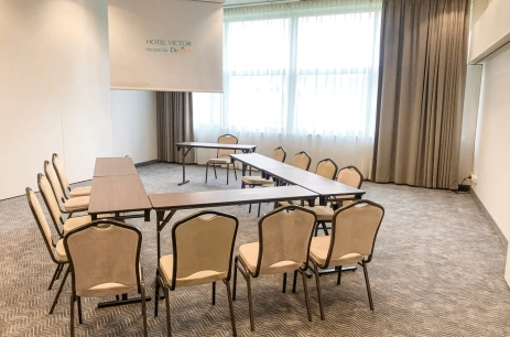 Sala konferencyjna Sala E w Hotel Victor Pruszków DeSilva Pruszków