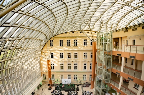 Sala konferencyjna Hol wystawienniczy im. Pelagii Majewskiej w Legnicka Specjalna Strefa Ekonomiczna S.A. Legnica