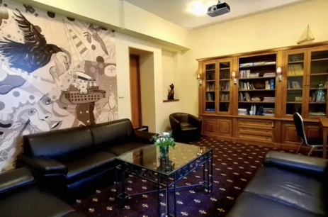 Sala konferencyjna Biblioteka w 4 Żywioły Falenty Centrum Konferencyjne Warszawa