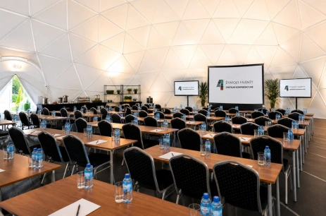 Sala konferencyjna Sfera w 4 Żywioły Falenty Centrum Konferencyjne Warszawa