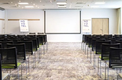 Sala konferencyjna POSNANIA w Novotel Poznań Malta Poznań