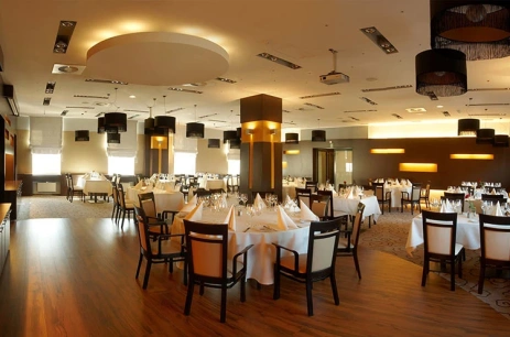 Sala konferencyjna Sala Restauracja Bucatti w HOTTON HOTEL Gdynia