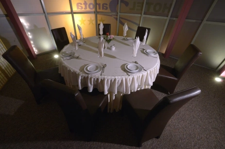 Sala konferencyjna OGRÓD ZIMOWY w Hotel Jarota Jarocin