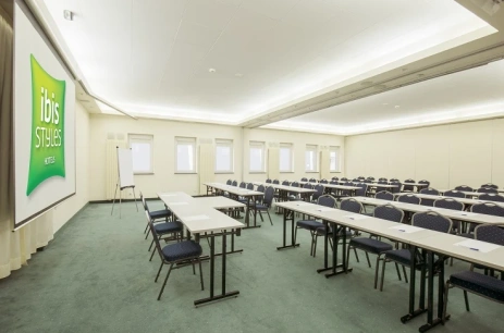 Sala konferencyjna Sala Alfa 1+2 w Ibis Styles Warszawa West Warszawa