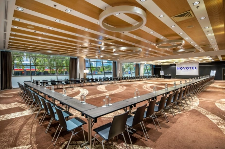 Sala konferencyjna Bukietowa (Lilia+Róża+Irys) w Novotel Warszawa Centrum Warszawa