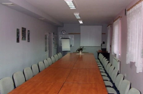 Sala konferencyjna FORSYCJA w HOTEL Kęszyca Leśna Międzyrzecz
