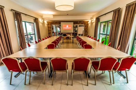 Sala konferencyjna Sala Modrzewiowa w ZALESIE MAZURY ACTIVE SPA Olsztyn