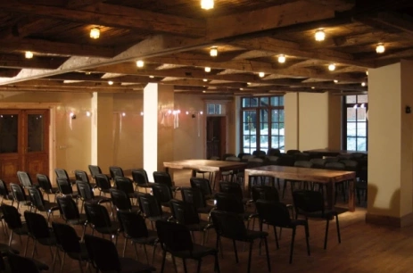 Sala konferencyjna Kolonialna w Hotel Kanu Club Piecki