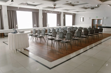 Sala konferencyjna BANKIETOWA w Hotel Kosmowski Września