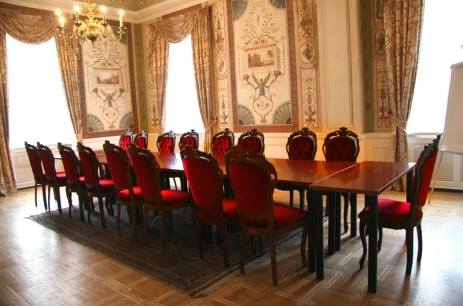 Sala konferencyjna Sala Purpurowa w Hotel Pałac Ossolińskich Conference & SPA Sterdyń