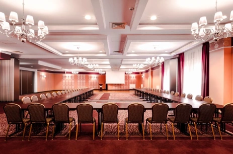 Sala konferencyjna Sala Rubinowa I w Hotel Aurora Family & SPA Międzyzdroje