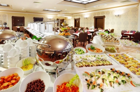 Sala konferencyjna Sala Rubinowa III w Hotel Aurora Family & SPA Międzyzdroje