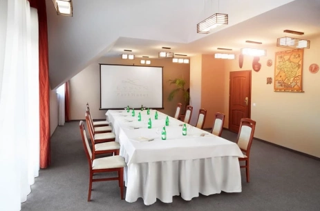 Sala konferencyjna Havana Room w Park Hotel Łysoń**** Inwałd