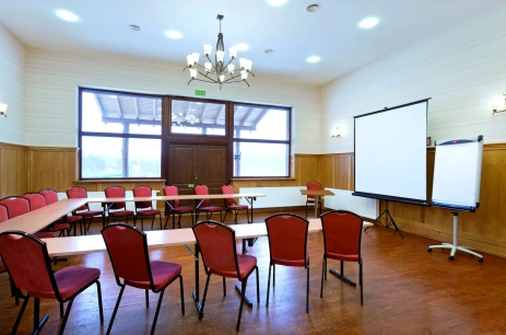 Sala konferencyjna Gościniec, sala u góry, budynek nr 11 w Hotel Osada Karbówko Wellness & Spa Ciechocin