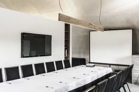 Sala konferencyjna Sala Tytanowa w HOT_elarnia**** HOTEL & SPA Poznań