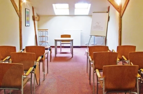 Sala konferencyjna Sala D w Pałac Mierzęcin Wellness & Wine Resort Dobiegniew