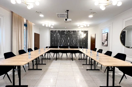 Sala konferencyjna Rubinowa w Hotel Fero Express Kraków Kraków