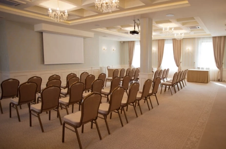 Sala konferencyjna Tumska w Centrum Szkoleniowo-Konferencyjne HOTEL HERMAN**** Płock
