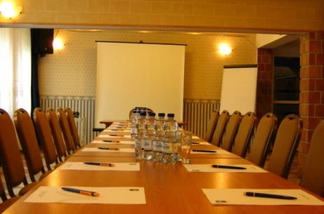 Sala konferencyjna Sala Konferencyjna w Hotel Almarco Środa Wielkopolska