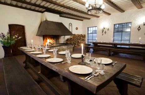 Sala konferencyjna Kuźnia - Sala z piecem w Pałac i Folwark Galiny Bartoszyce