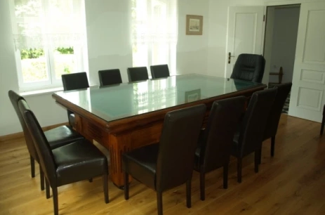 Sala konferencyjna Klubowa w Novel House Murowana Goślina