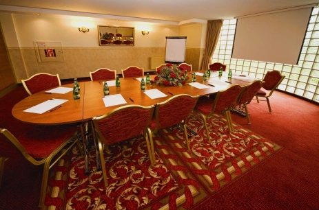 Sala konferencyjna Alabastrowa w Centrum Konferencyjno - Szkoleniowe Boss*** Warszawa