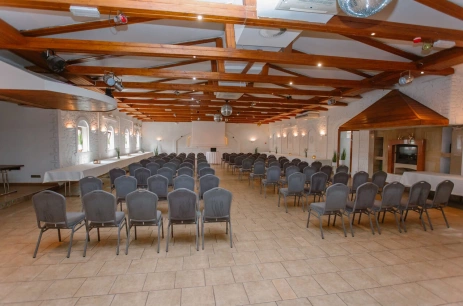 Sala konferencyjna WINOGRONOWA w Hotel Kosmowski Września