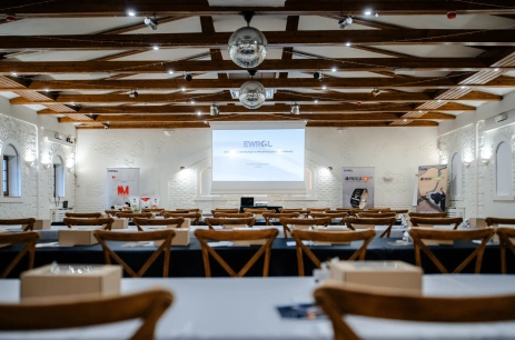 Sala konferencyjna WINOGRONOWA w Hotel Kosmowski Września