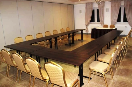 Sala konferencyjna Liliowa w Rubbens & Monet Centrum Hotelowo Konferencyjne Toruń